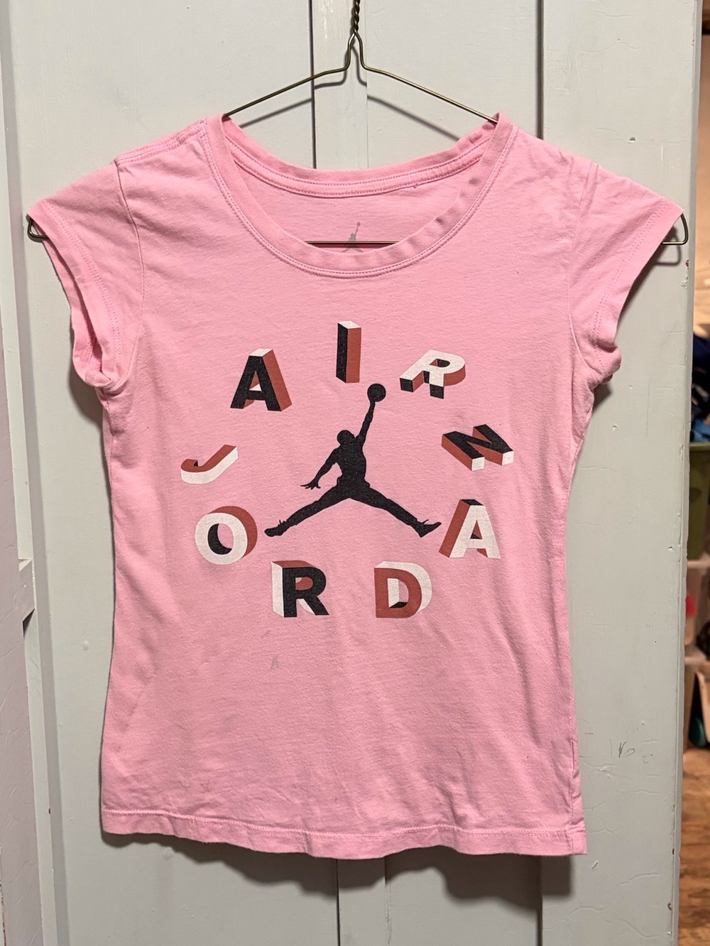 Kids Jordan shirt size m